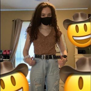 Meet your Posher, Chloe